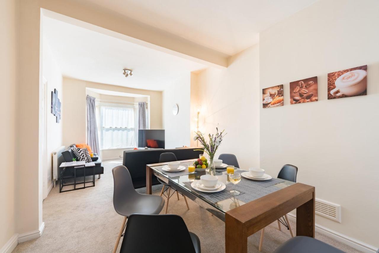 3 Bedroom-5 Beds Newland Ave King'S Palace Leisure-Contractor-Heart Of Hull Amenities Кингстън ъпон Хъл Екстериор снимка