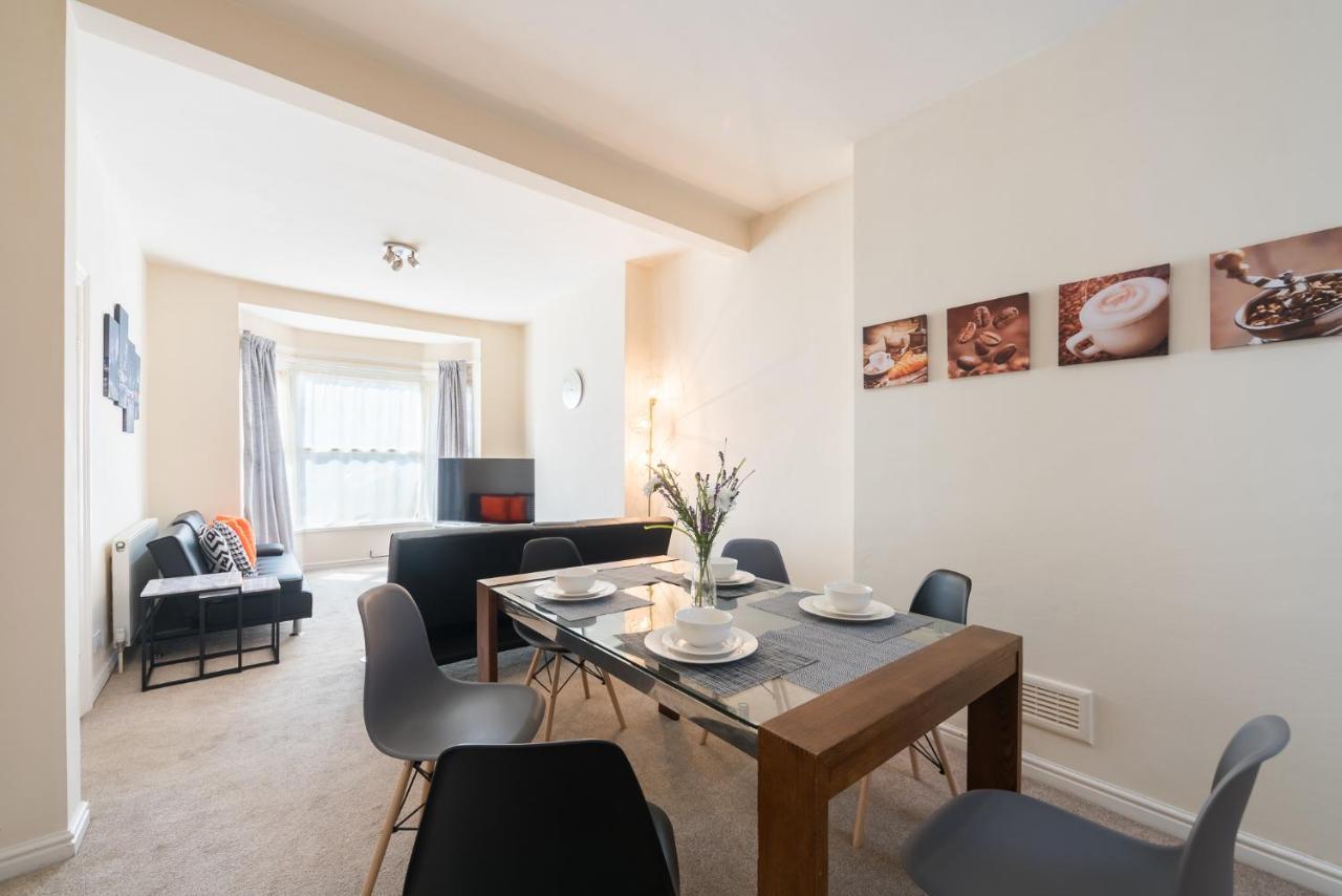3 Bedroom-5 Beds Newland Ave King'S Palace Leisure-Contractor-Heart Of Hull Amenities Кингстън ъпон Хъл Екстериор снимка